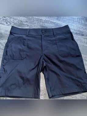 Eddie Bauer Black Women's Utility Shorts